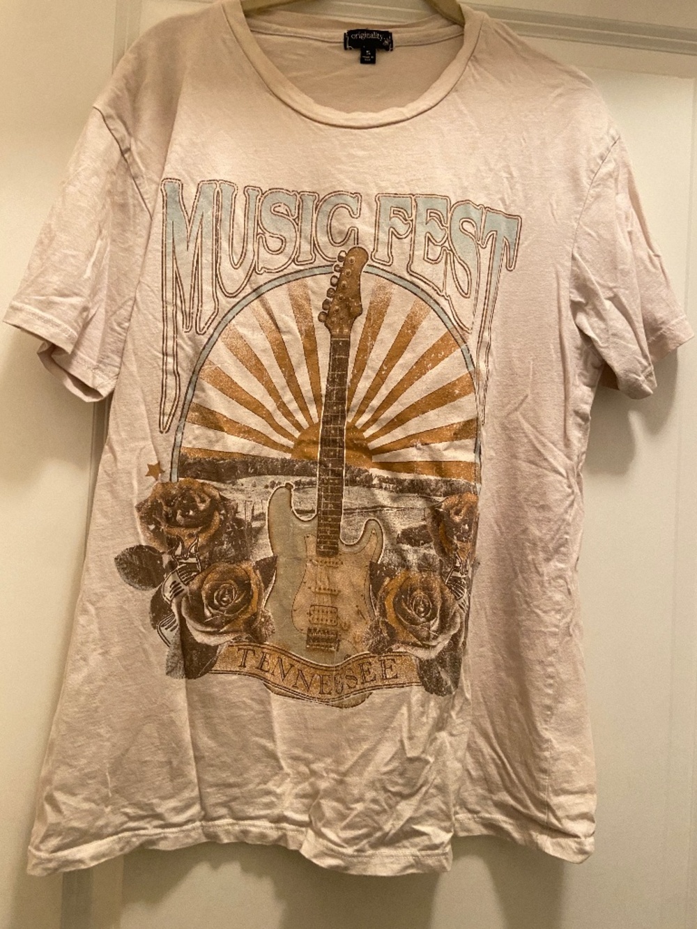 Music Fest t-shirt.